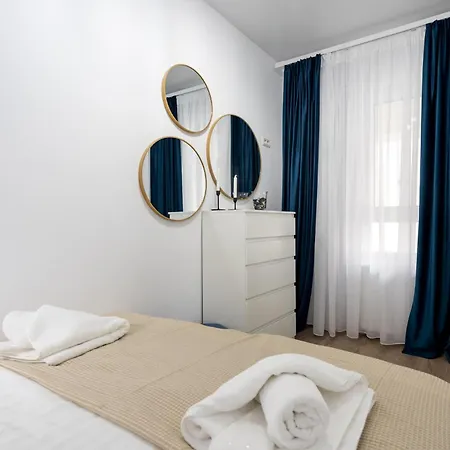 1021 * Бухарест